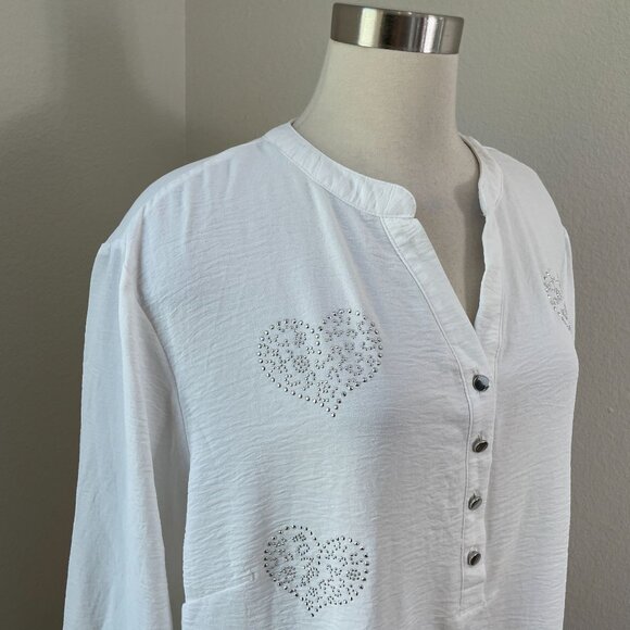 Cocomo Woman Plus 3X White Heart Print Tunic Top Blouse Roll Tab Sleeve Shirt - Picture 2 of 12